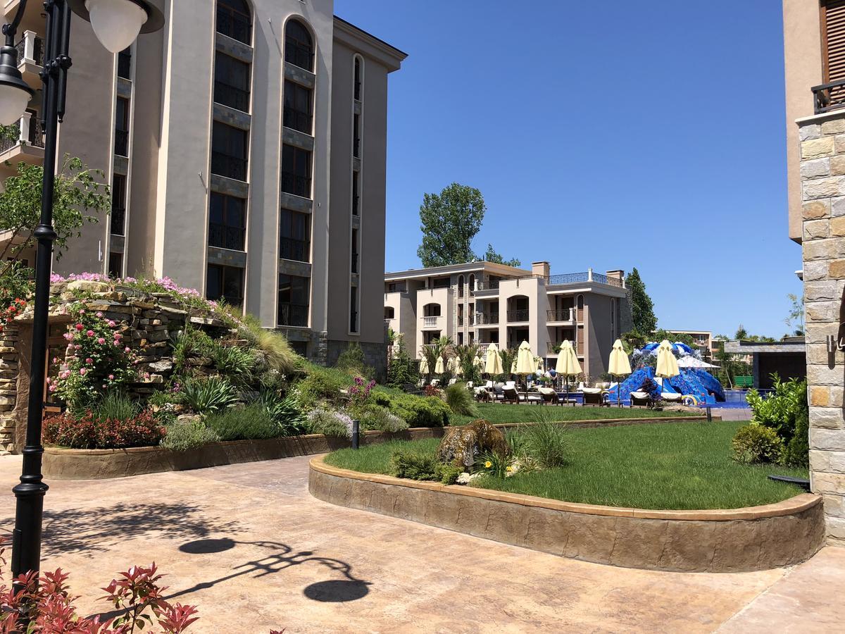 Psb Apartments In Cascadas Slăntjev Brjag Exteriör bild